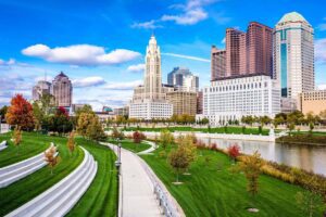 A beautiful image of the city of Columus, Ohio with tall buildings